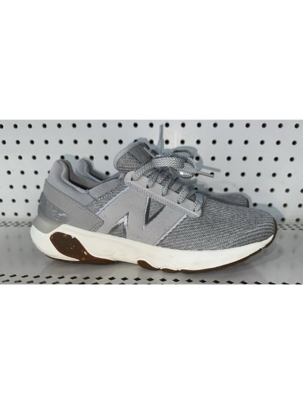 New Balance Fresh Foam X 1440 Womens Athletic Running Shoes Size 9 Gray White